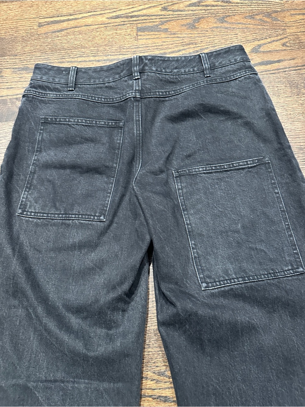 Tibi Black Relaxed Jeans - Picture 8 of 9